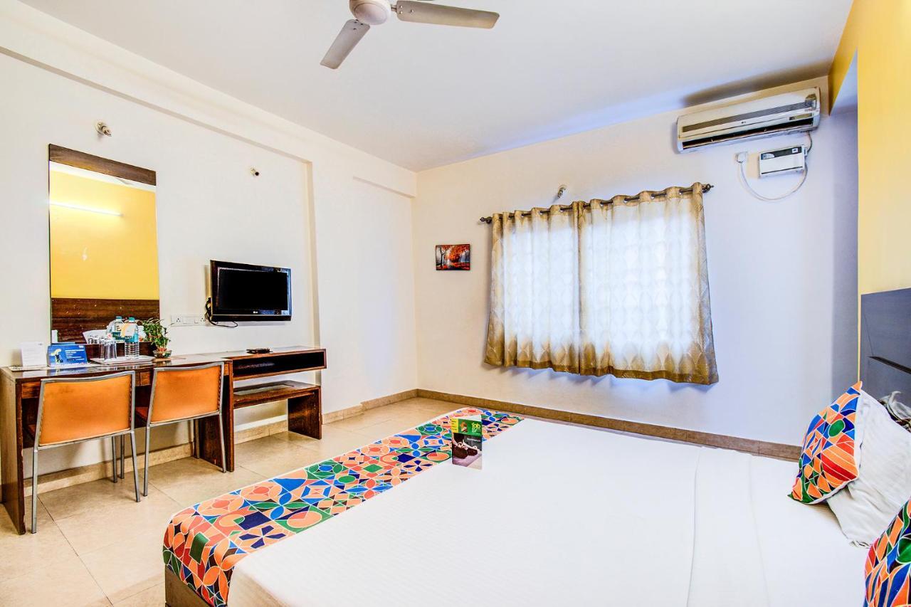 Otel Bengaluru Zewnętrze zdjęcie